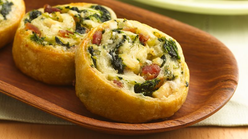 Cheesy Spinach Pinwheels Recipe