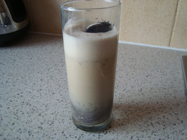Skinny Oreo Milkshake Recipe